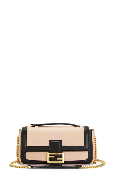 Fendi Baguette Shoulder Bag In Cream