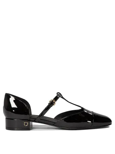 Ferragamo Salvatore  Linette Round Toe Ballet Flats In Black