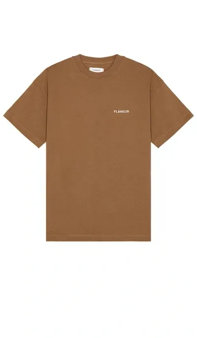 Flâneur Essential T-shirt In 棕色