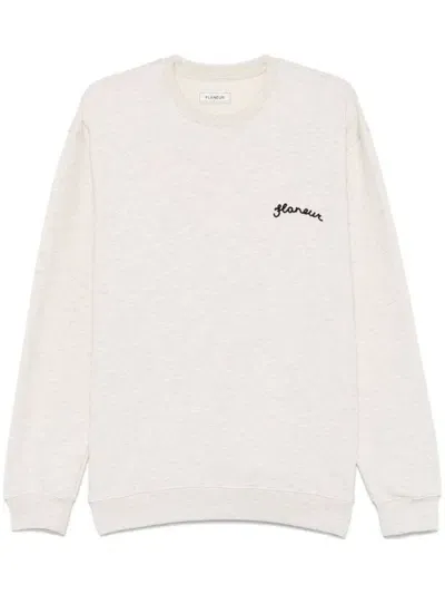 Flâneur Signature Sweatshirt In Neutrals