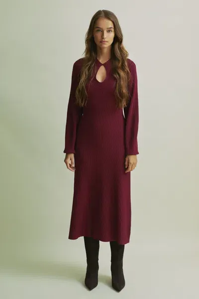 Florere Ribbed Blouson Sleeve Midi Dress In Burgundy