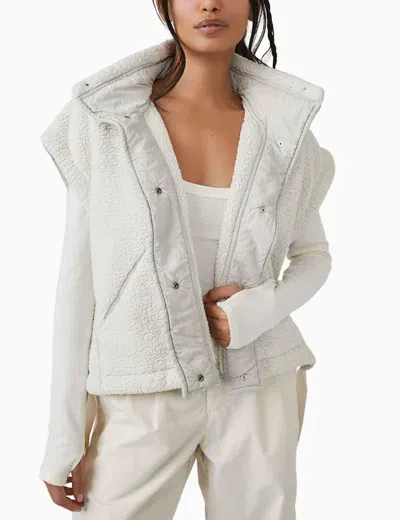 Fp Movement Scout It Out Fleece Vest In White