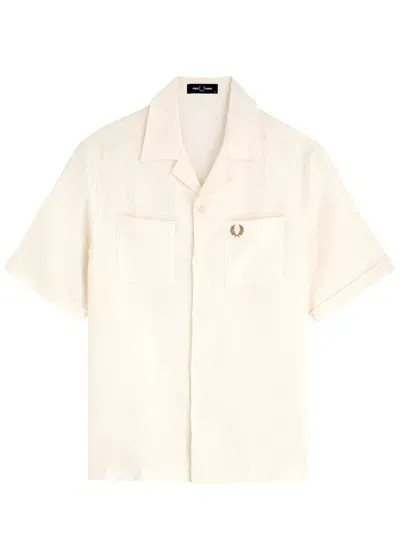 Fred Perry Mens Short Sleeve Oxford Shirt In Ecru 560