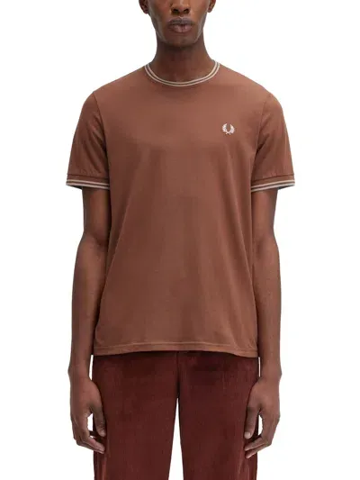 Fred Perry T-shirt With Logo In Brown