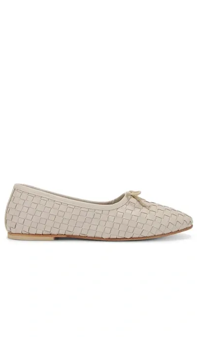 Freda Salvador Roma Leather Flats In Ivory