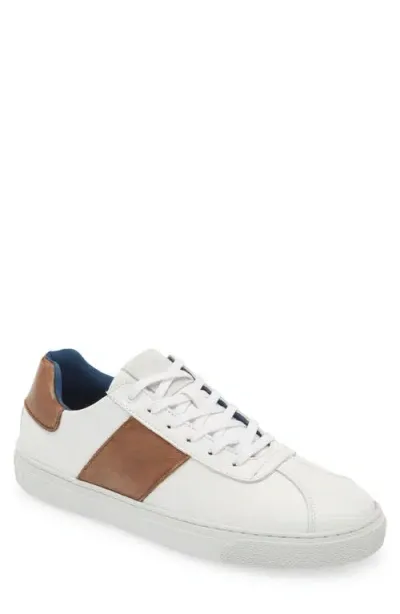 G Brown Jolt Low Top Sneaker In White/taupe