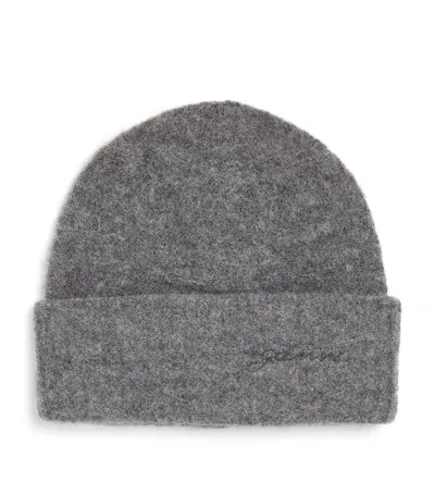 Ganni Embroidered Logo Beanie In Grey