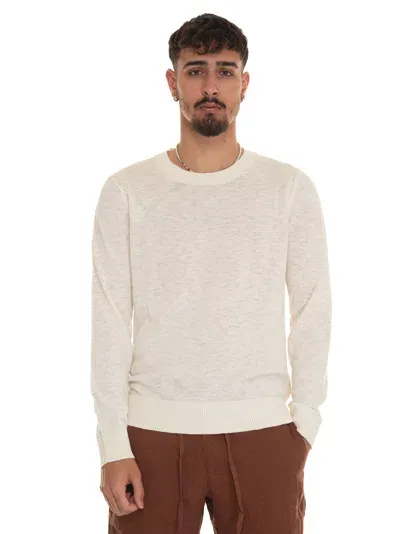 Gant Round-neck Pullover In White