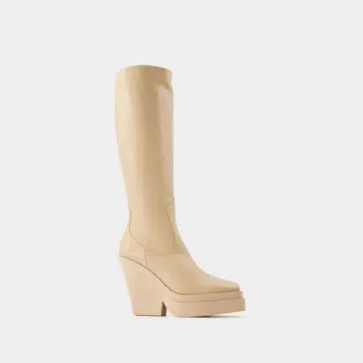 Gia Borghini Texan Boots In Beige