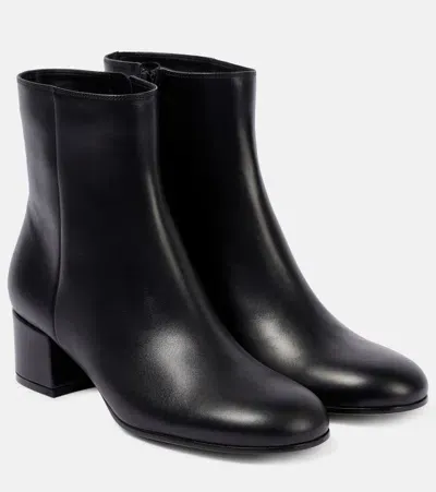 Gianvito Rossi 45 Leather Ankle Boots In Black