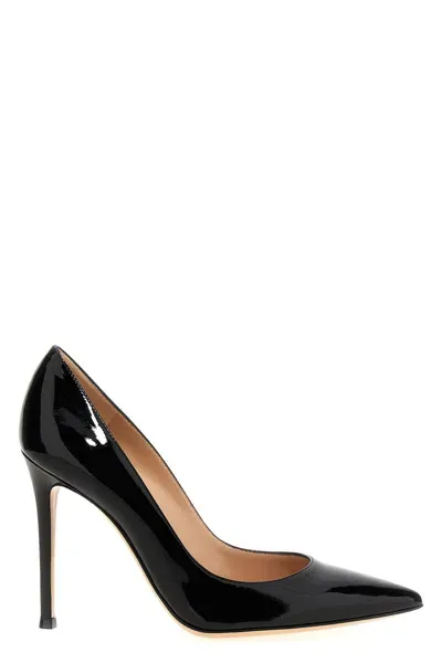 Gianvito Rossi Women 'gianvito' Pumps In Black