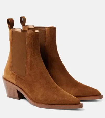 Gianvito Rossi Wylie Suede Ankle Boots In Brown