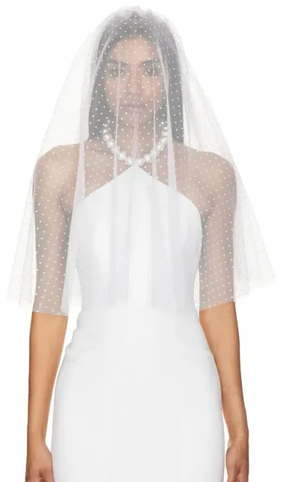 Gigi & Olive Mini Polka Dot Veil In 白色