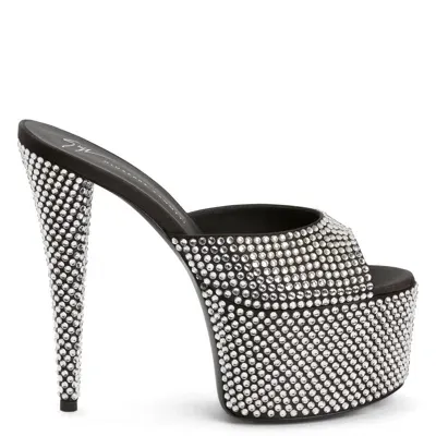 Giuseppe Zanotti Gz Aida 150mm Platform Sandals In Black