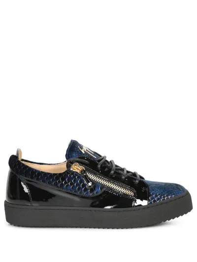 Giuseppe Zanotti Sneakers In Black