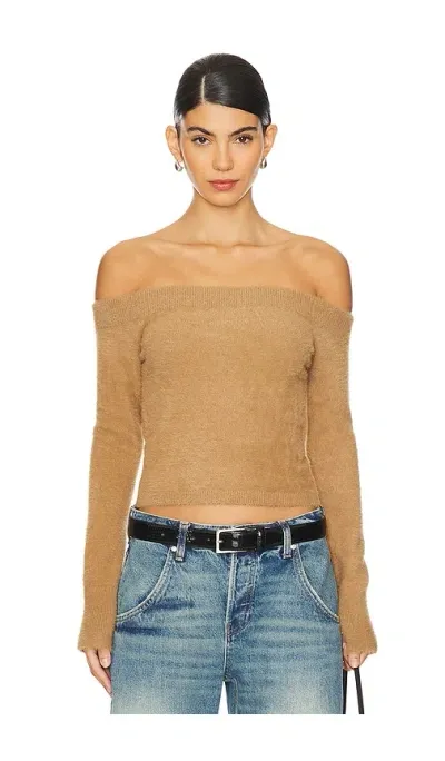 Good American Plush Off Shoulder Top In Caramel003