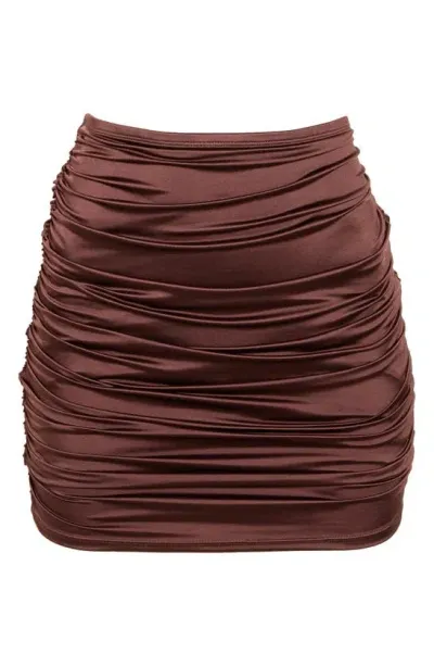 Good American Ruched Stretch-satin Mini Skirt In Dark Cocoa001