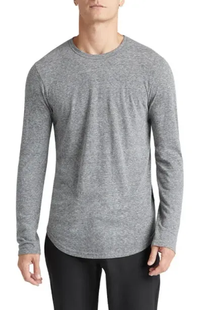 Goodlife Scallop Crewneck Long Sleeve T-shirt In Heather Gray