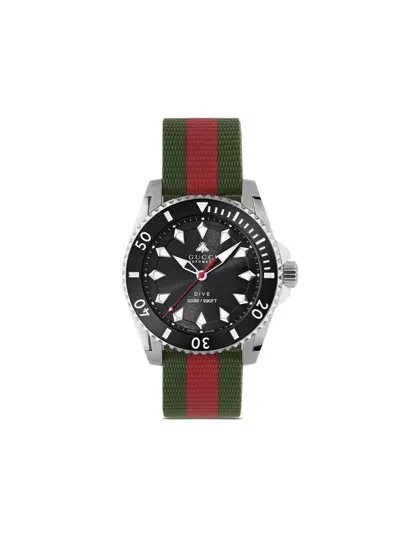 Gucci Dive 40mm In Red