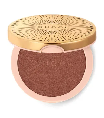 Gucci Glow Highlighter In White