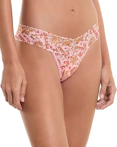 Hanky Panky Low-rise Printed Lace Thong In Pink