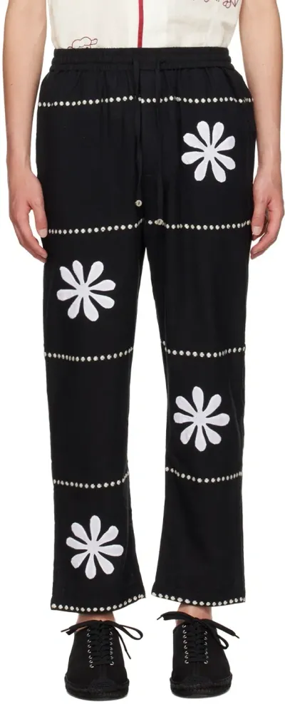 Harago Daisy Applique Pants In Black