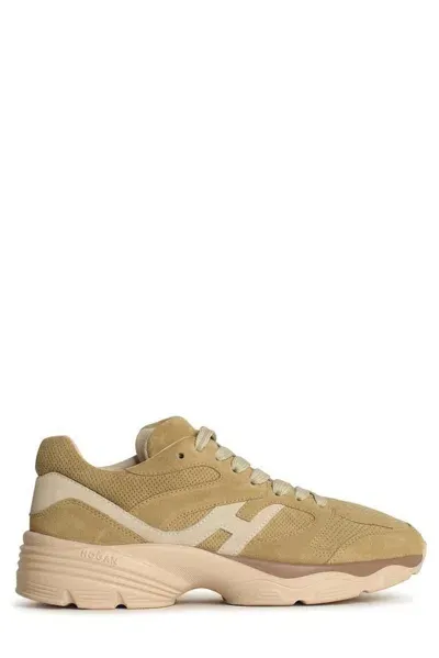 Hogan H665 Logo Patch Sneakers In Beige