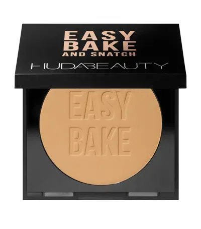 Huda Beauty Easy Bake And Snatch Pressed Brightening And Setting Powder In White