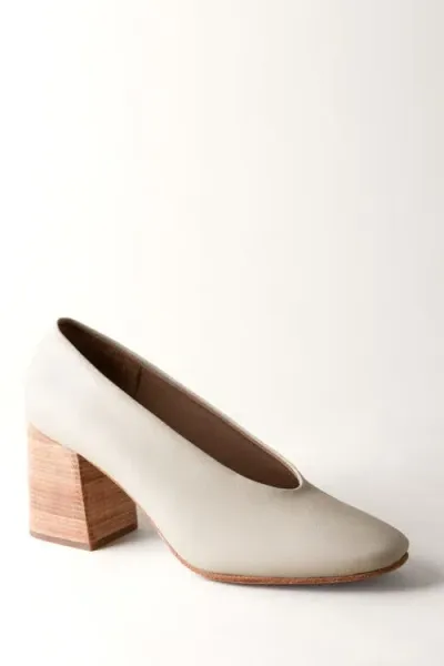 Huma Blanco Salvador Block Heel Pump In Bone