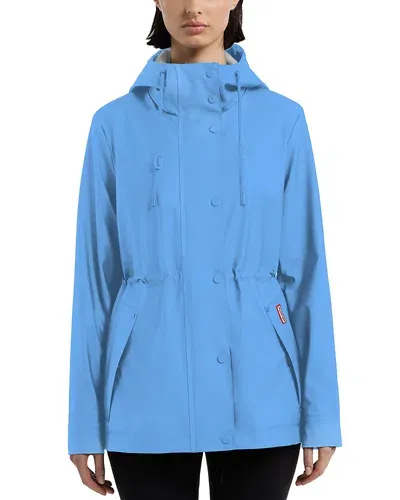 Hunter Abbey Short Rubberized Rain Jacket In Blizzard Blue