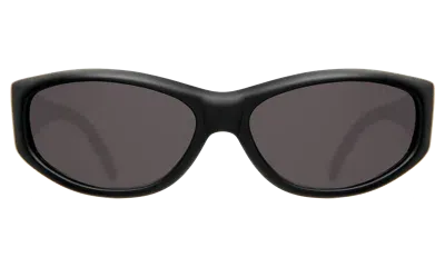 Illesteva Granada 60 Sunglasses In Matte Black / Grey