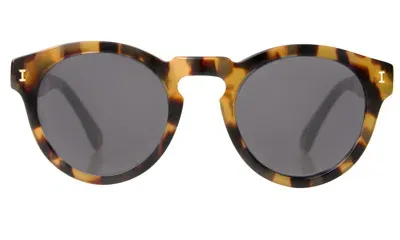 Illesteva Leonard (classic Flex Hinge) Sunglasses In Burgundy