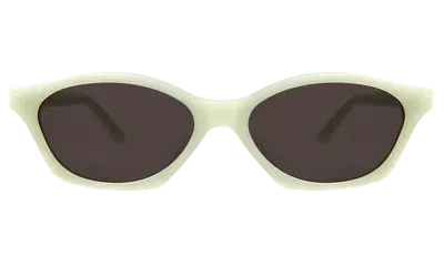 Illesteva Vilma Sunglasses In Neutral