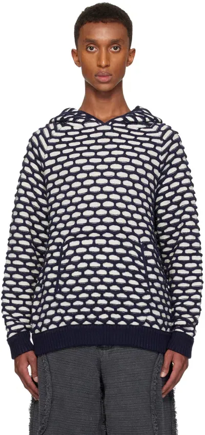 Isa Boulder Blue & White Hexagon Hoodie In Bluecomb