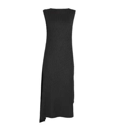 Issey Miyake Linen Like Pleats Dress In Black