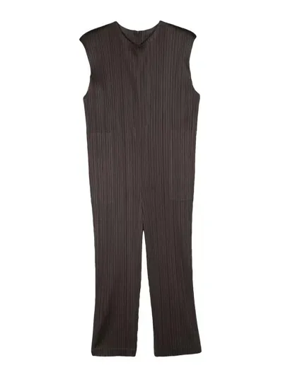 Issey Miyake Sleeveless Plissé Jumpsuit In Black