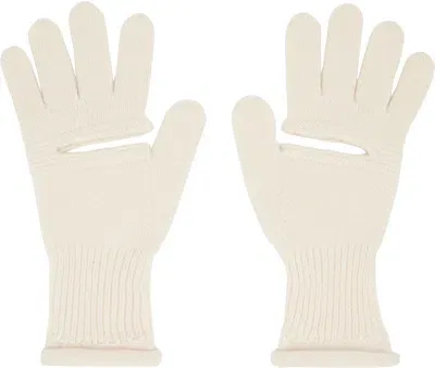 Issey Miyake Off-white Chunky Wool Acc Gloves In 06 Moon White