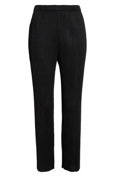 Issey Miyake Pleated Slim-fit Knitted Jersey Trousers In Black