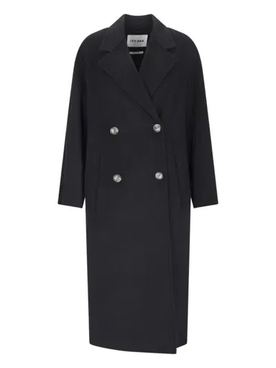 Ivy & Oak Clara Coat In Black