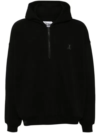 Izzue Logo-appliqué Hoodie In Black