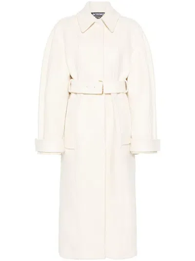 Jacquemus Le Trench Bari Belted Coat In White