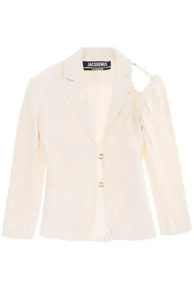 Jacquemus Galliga Cutout Linen-blend Blazer In Bianco