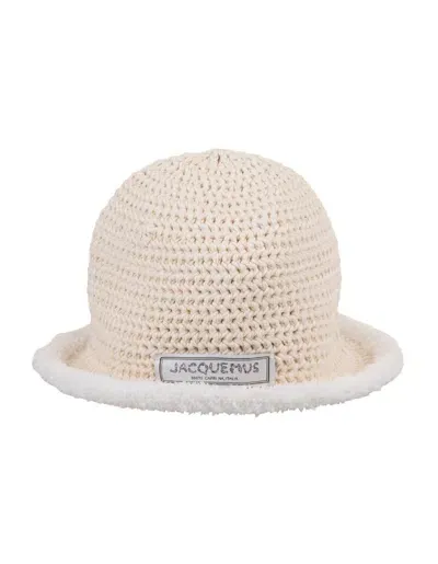 Jacquemus Le Bob Bordino Cable Knit Bucket Hat In Off White