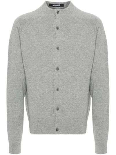 Jacquemus Le Cardigan Pittato Cardigan In Grau