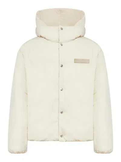 Jacquemus Logo Patch Padded Coat In White