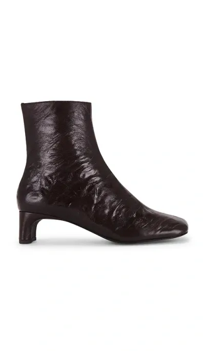 Jeffrey Campbell Discuss Boots In Black