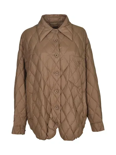 Jnby Quilted Buttoned Jacket In Brown