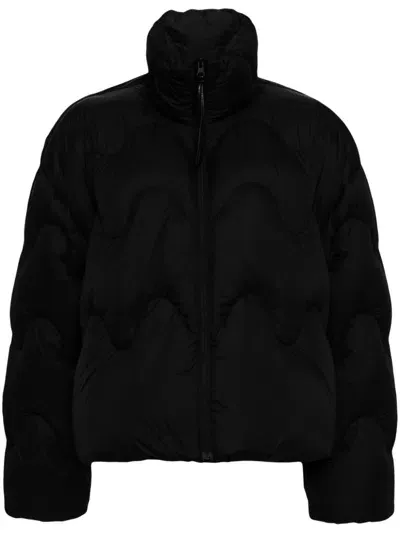 Jnby Wavy-quilted Puffer Jacket In Black