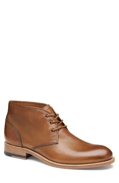 Johnston & Murphy Dudley Chukka Boot In Tan Dip-dyed Calfskin