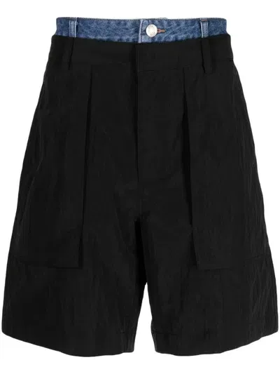 Juunj Layered Pleated Bermuda Shorts In Schwarz